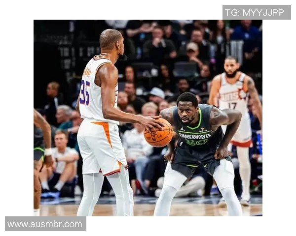 森林狼与太阳激战正酣解说员深度解析比赛精彩瞬间与战术布局