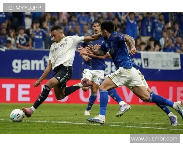 巴伦西亚宣布与主帅维塞利离职，赛季前景成谜